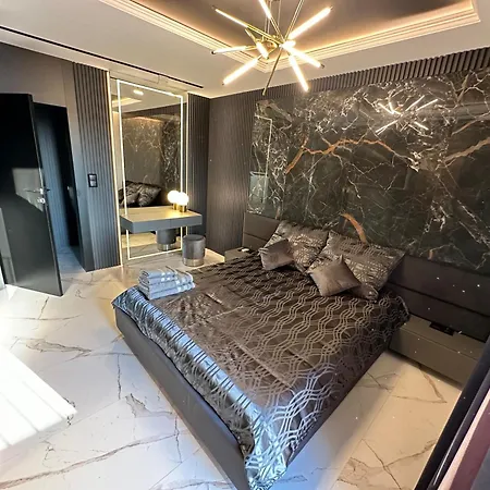 Luxury Penthouse With Big Roof Whirlpool !!! Lägenhet Sukošan