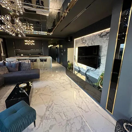 Luxury Penthouse With Big Roof Whirlpool !!!