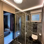 דירה Luxury Penthouse With Big Roof Whirlpool !!! Sukošan