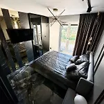 Apartment Luxury Penthouse With Big Roof Whirlpool !!!